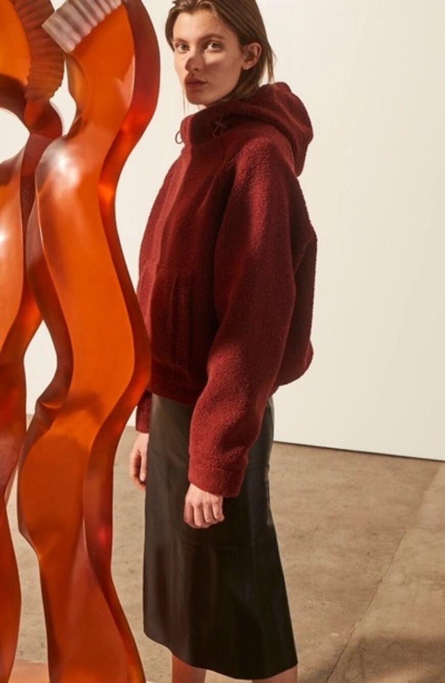 Vince Cozy Pullover Hoodie Small Red Maroon Faux Sherpa Teddy Cropped Sweatshirt